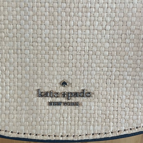 Kate Spade Robyn Straw & Leather Crossbody/Saddle Bag Navy NWT - Picture 6 of 11